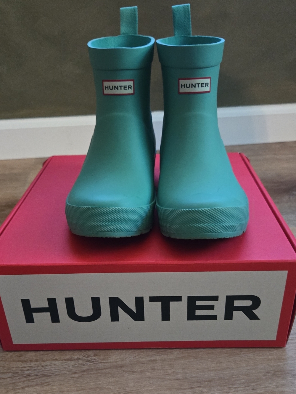 Hunter Big Kids Play Boot Rain Boots Green UK 2 US Size 4